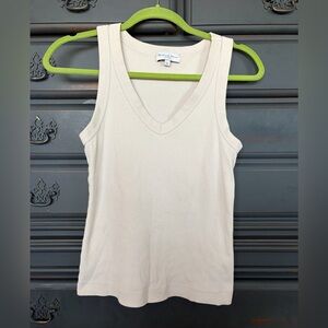 Maya veck tank - Michael stars 

XS
